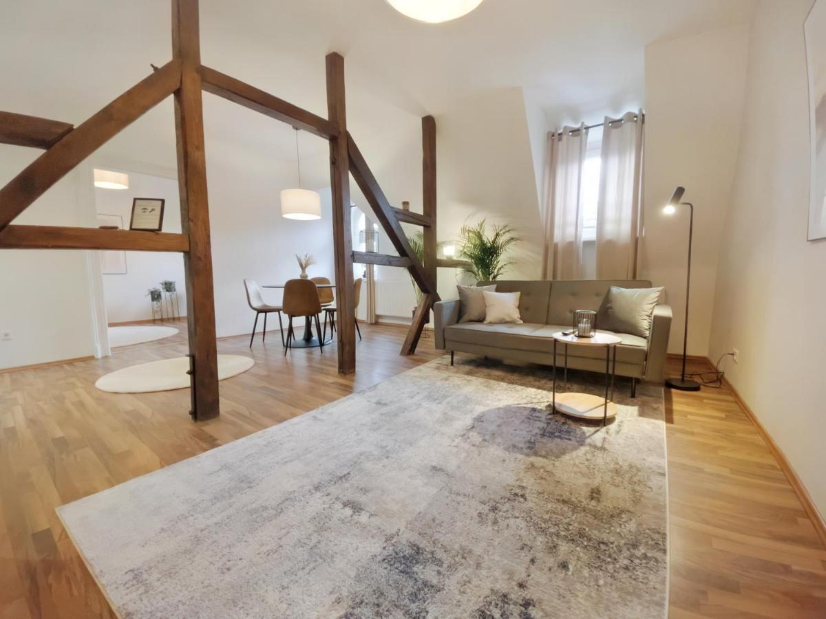 Milpau Recklinghausen1 - Modernes Und Zentrales Premium-Apartment Mit Queensize-Bett, Netflix, Nespresso, Smart-Tv Und Privatparkplatz מראה חיצוני תמונה